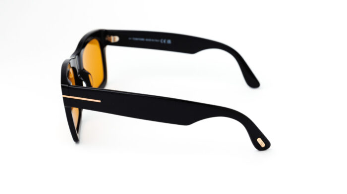 Окуляри сонцезахисні TOM FORD FT1062 01E 56 - Зображення 3